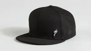 Supplier snapback Bandung - gaya streetwear dengan pengatur belakang