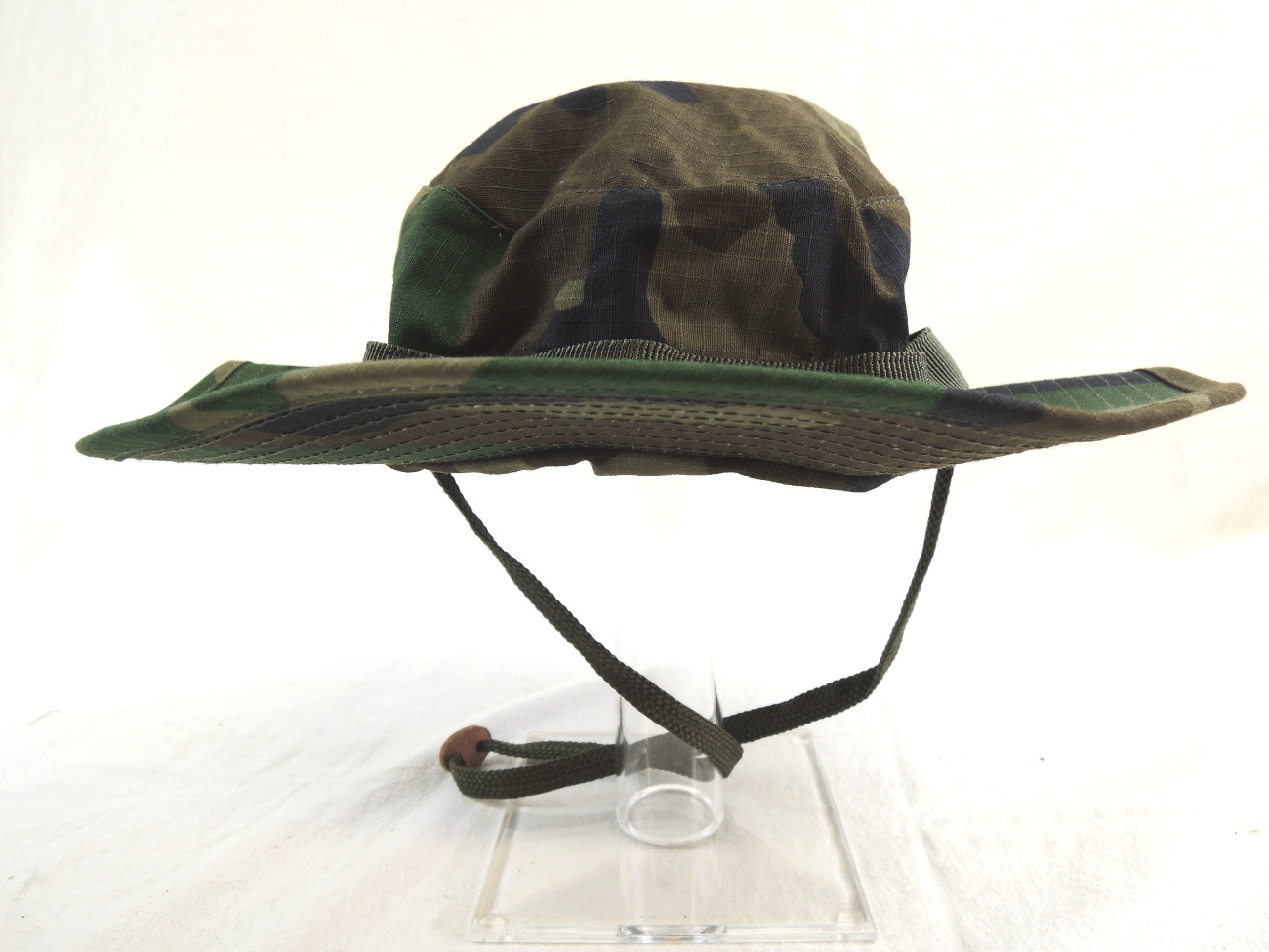 Jasa Konveksi Topi Rimba